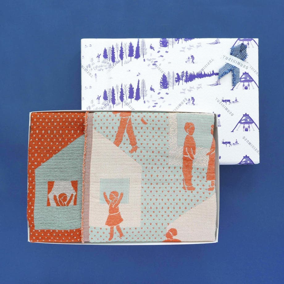 GIFT BOX - DAY AND NIGHT blanket M